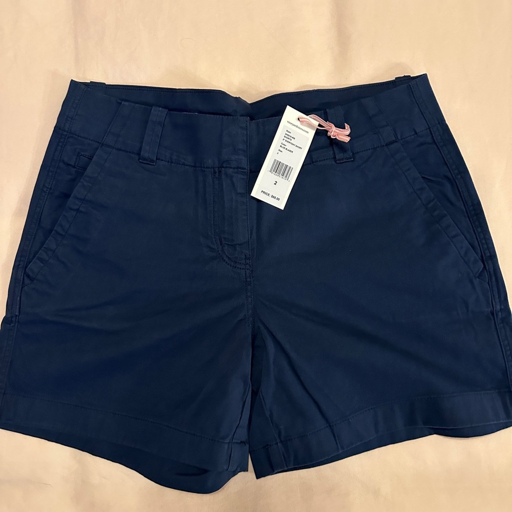 NWT Vineyard Vines Everyday Short